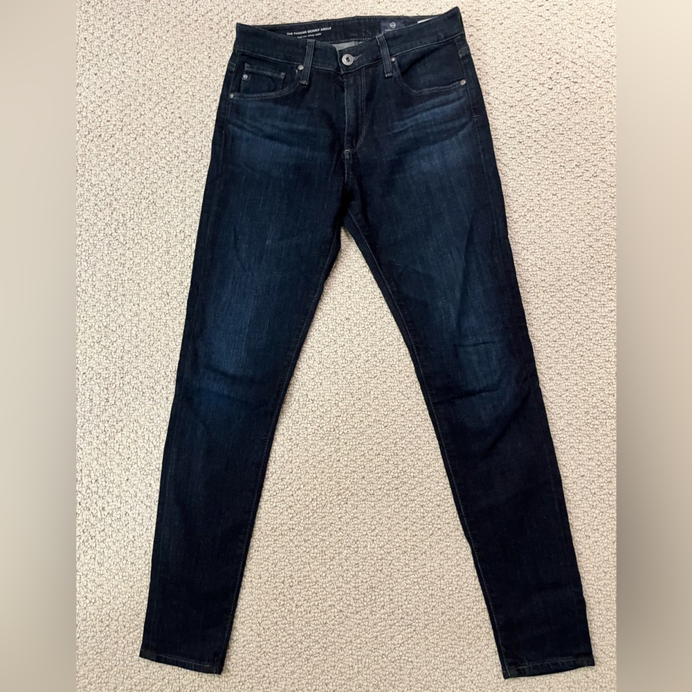 BNWOT: AG The Farrah Skinny Ankle